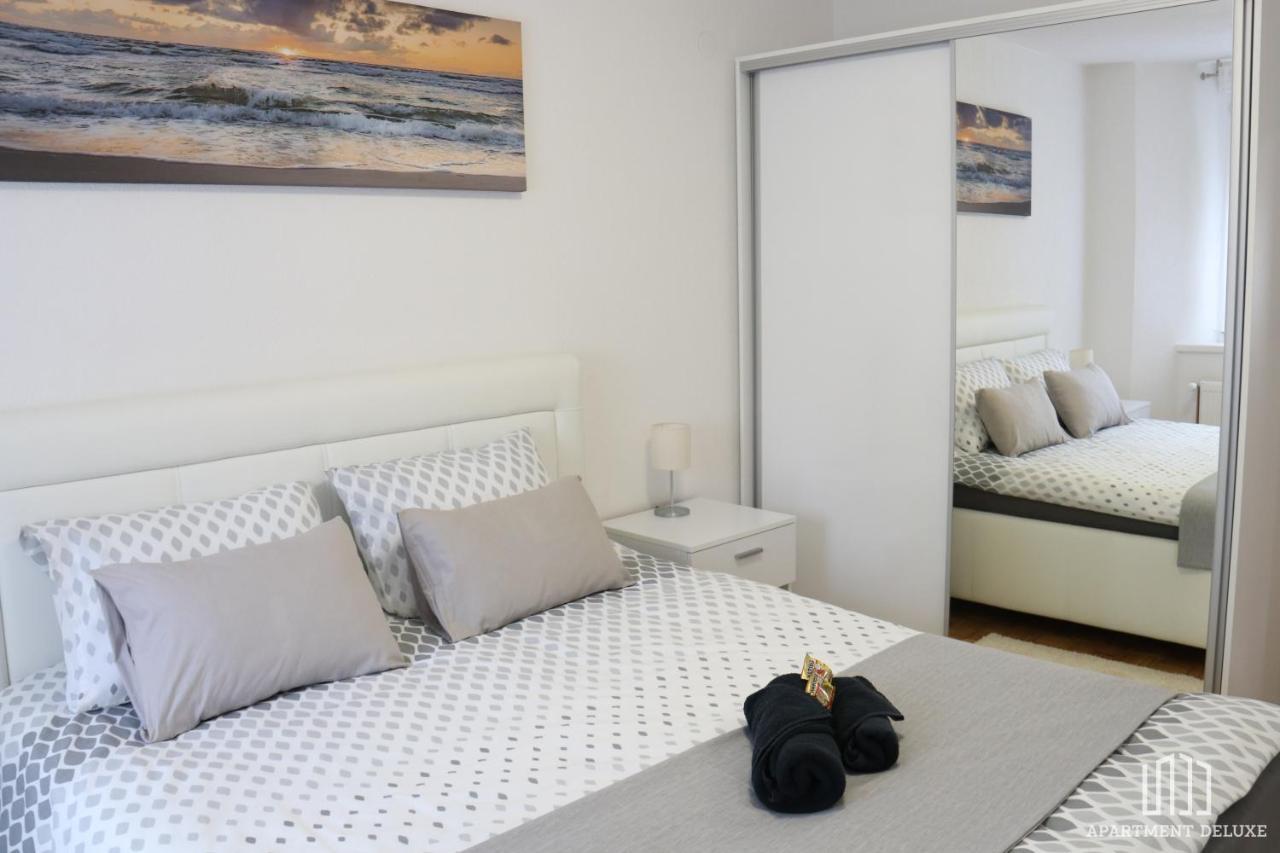 Apartment Deluxe Jajce Bagian luar foto